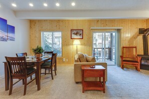 Apartment (1 Bedroom) | Interior