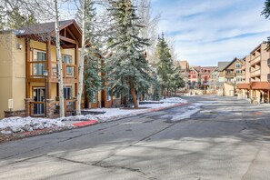 Apartment (1 Bedroom) | Interior - Breckenridge Condo w/ Spa Access: Walk to Ski Lift (Breckenridge)