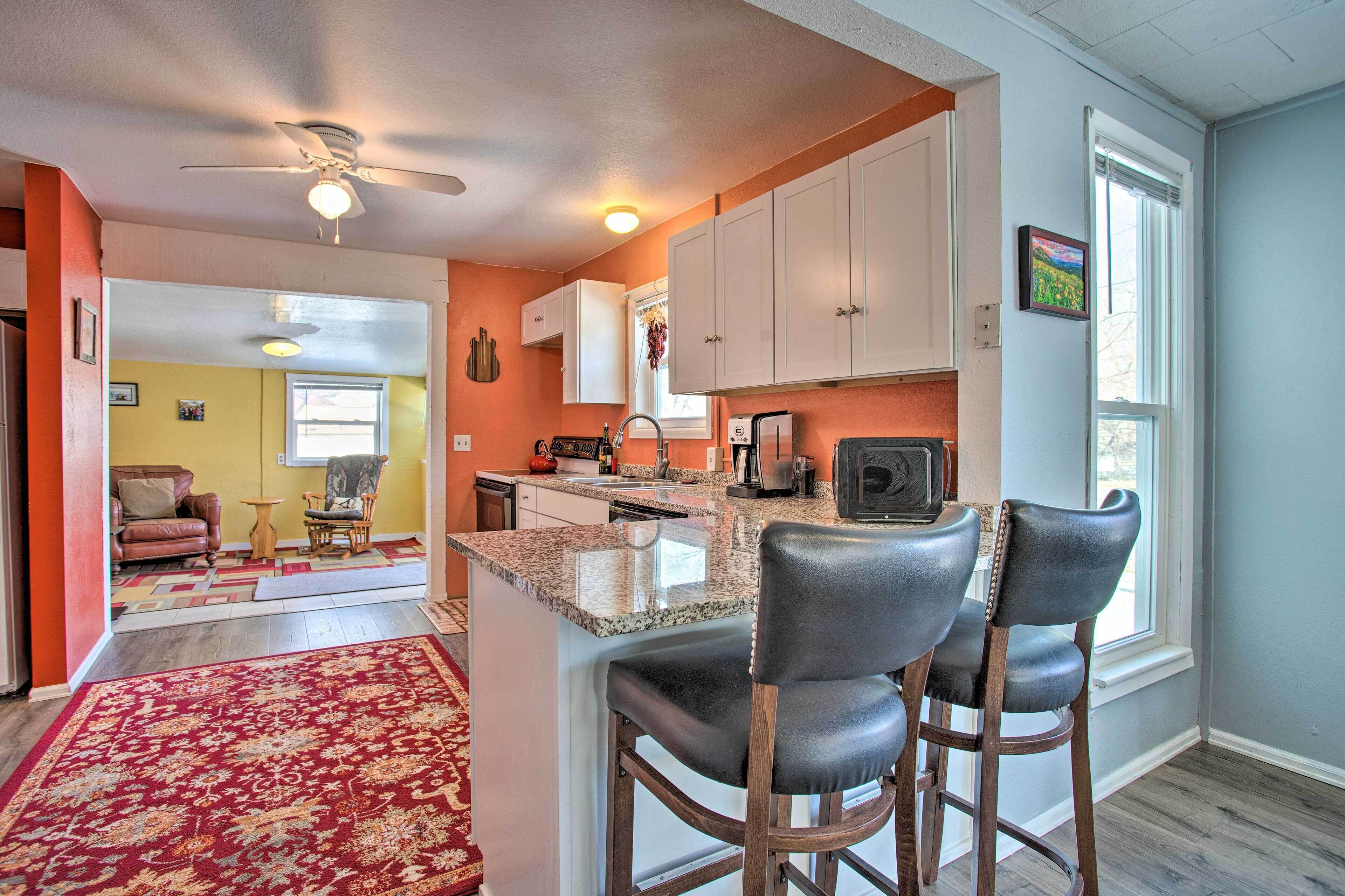 House (2 Bedrooms) | Interior