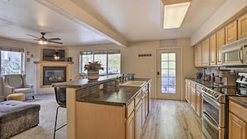 Apartment (1 Bedroom) | Interior