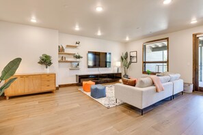 Apartment (4 Bedrooms) | Interior - Mountain Home w/ Hot Tub, Near WP Resort! (Winter Park)