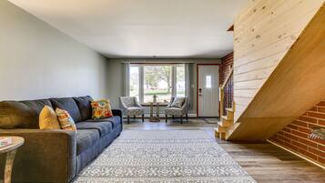 Televisor i llar de foc