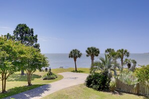 Property grounds - Waterfront Crystal Coast Vacation Rental w/ Deck! (Marshallberg)