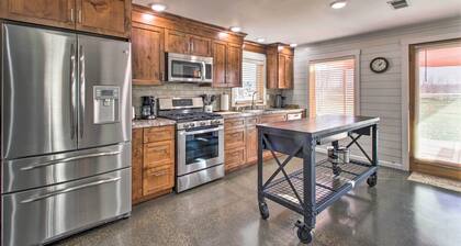 Remote Retreat: Cozy Home w/ Big Pine Lake Access!