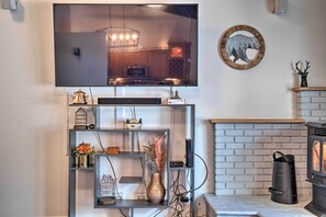 Apartment (3 Bedrooms) | Interior - Epic Mammoth Lakes Getaway w/ Shared Pool, Hot Tub (Mammoth Lakes)