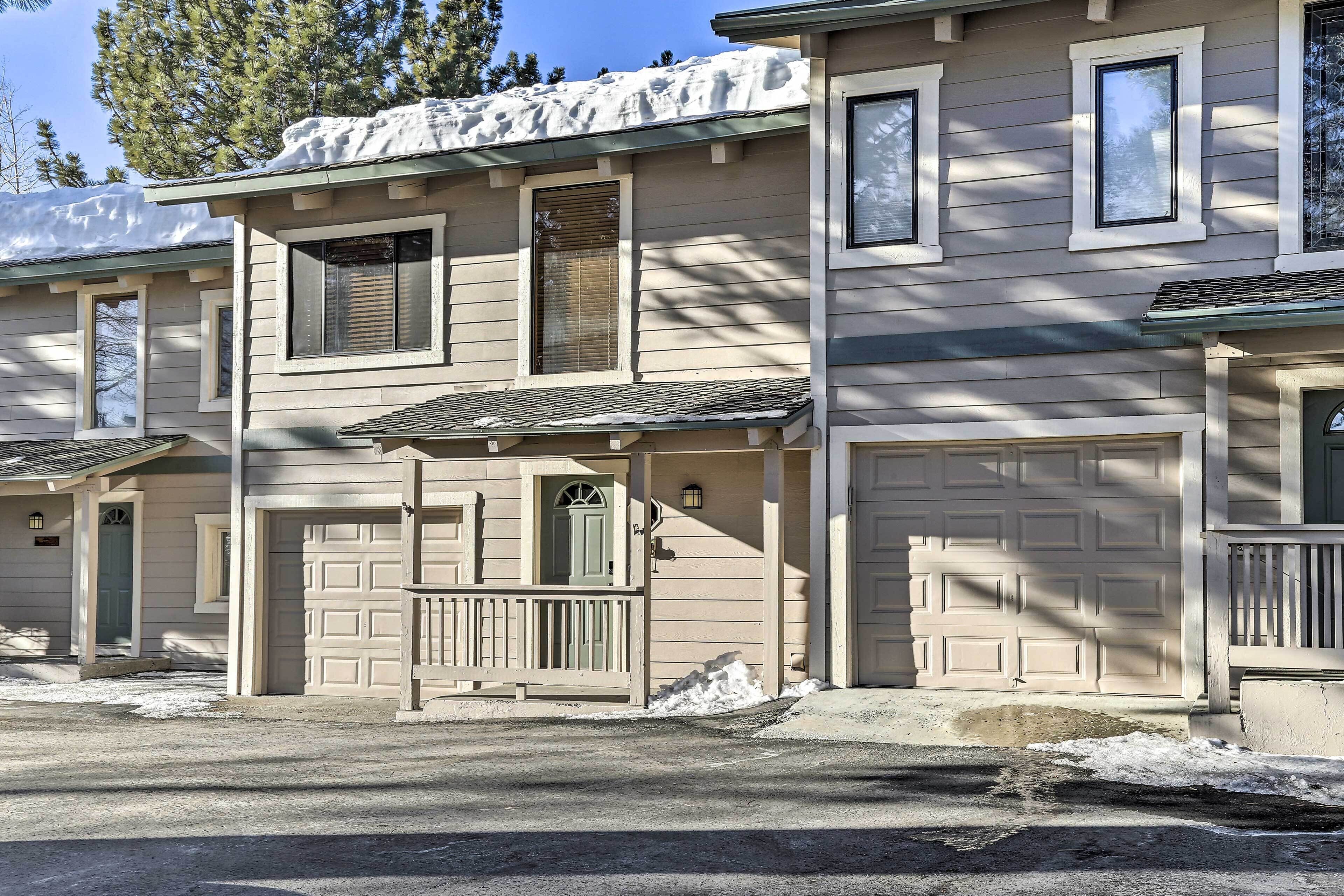 Apartment (3 Bedrooms) | Front of property