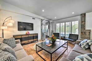 House (4 Bedrooms) | Interior - Luxe Palm Springs Home w/ Backyard Oasis! (Palm Springs)