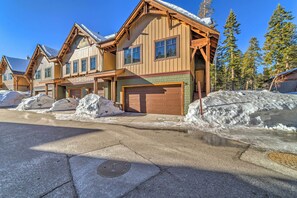 Apartment (3 Bedrooms) | Interior - Central Mammoth Lakes Townhome ~ 1 Mi to Slopes (Mammoth Lakes)