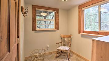 Cottage (3 Bedrooms) | Interior