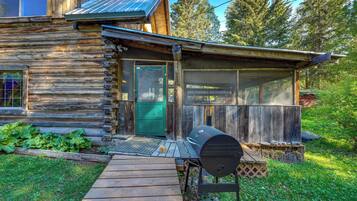 Apartment (0 Bedroom) | Interior