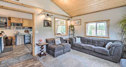Secluded Kenai Peninsula Cottage in Ninilchik