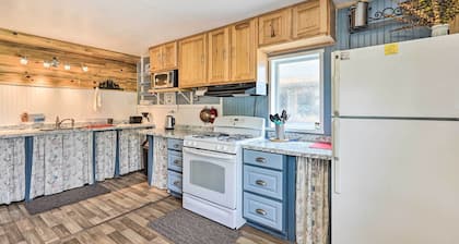 Secluded Kenai Peninsula Cottage in Ninilchik