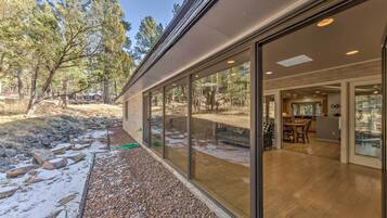 Cottage (2 Bedrooms) | Interior