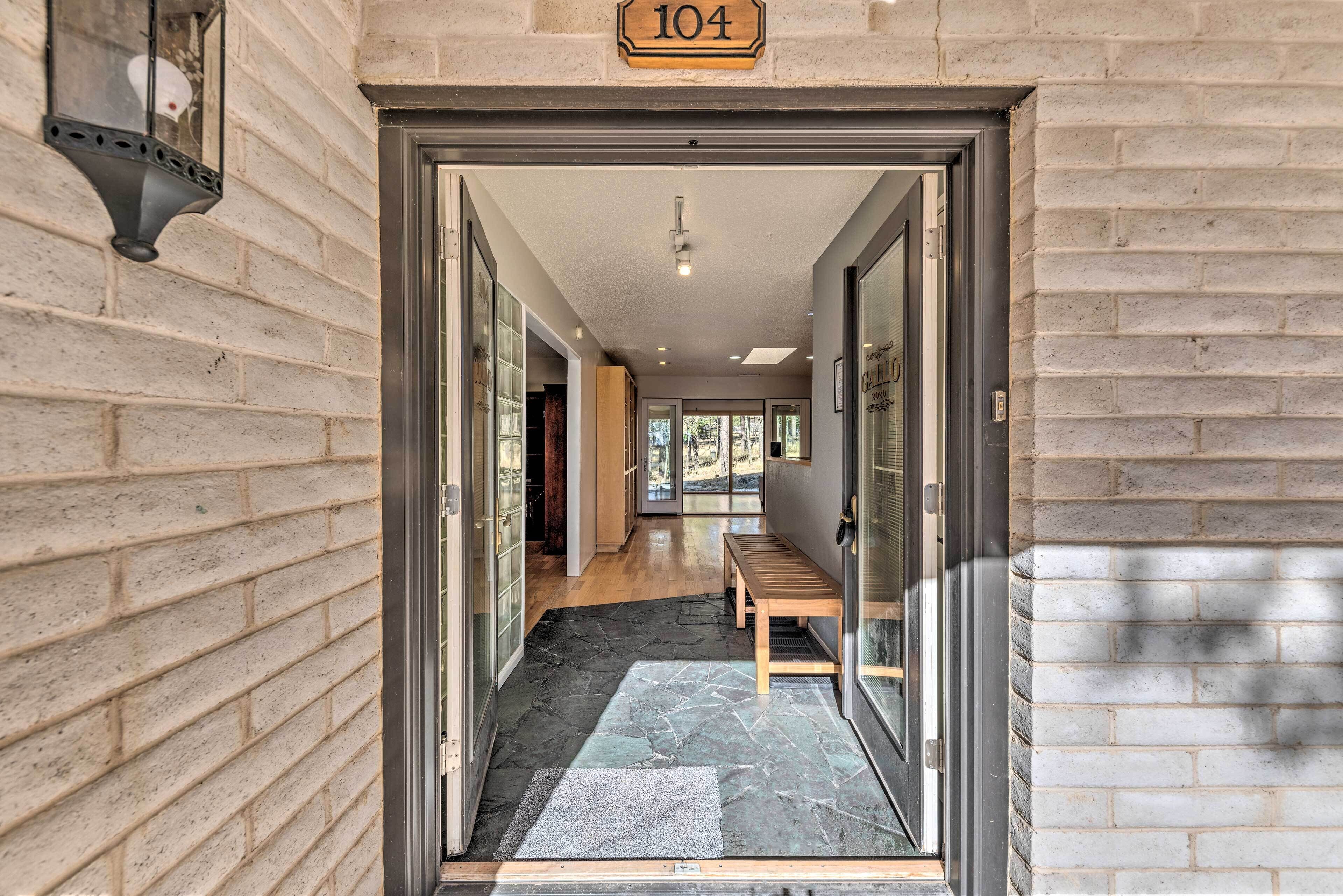 Cottage (2 Bedrooms) | Interior