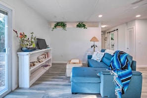 Apartment (0 Bedroom) | Interior