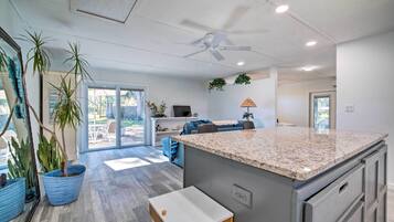 Apartment (0 Bedroom) | Bahagian dalam