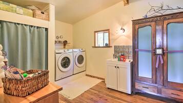 Nhà (4 Bedrooms) | Nội thất