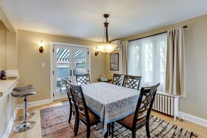 House (2 Bedrooms) | Interior - Yard & Grill: Centrally Located Denver Retreat! (Denver)