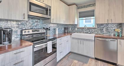 Family-friendly South Padre Island Escape w/ Grill