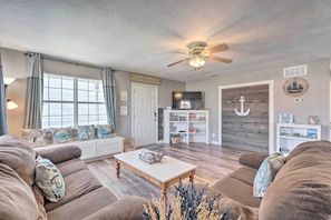 Casa (2 Bedrooms) | Interior