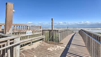 Casa (2 Bedrooms) | Interior