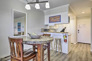 Apartment (0 Bedroom) | Interior - Copper Chase Studio, Ski to Brian Head Resort (Brian Head)