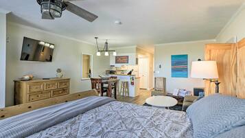 Apartment (0 Bedroom) | Interior