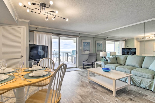 Interior - Walk to Ocean City Boardwalk: Waterfront Condo (Ocean City)