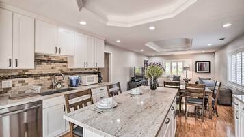 House (3 Bedrooms) | Front of property