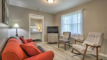 Apartment (1 Bedroom) | Interior