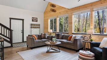 Rumah (2 Bedrooms) | Interior