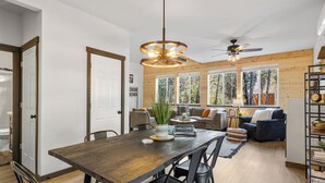 Casa (2 Bedrooms) | Interior