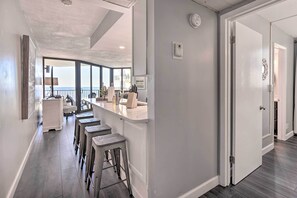 Interior - PCB Condo w/ Magnificent Beachfront Views! (Panama City Beach)