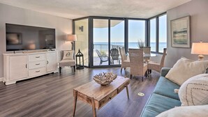 TV - PCB Condo w/ Magnificent Beachfront Views! (Panama City Beach)