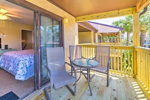 Apartment (2 Bedrooms) | Interior - Beautiful PCB Townhome: Balcony & Resort Amenities (Panama City Beach)