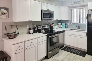 Apartment (2 Bedrooms) | Interior - Beautiful PCB Townhome: Balcony & Resort Amenities (Panama City Beach)