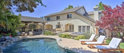 House (5 Bedrooms) | Pool | Outdoor pool