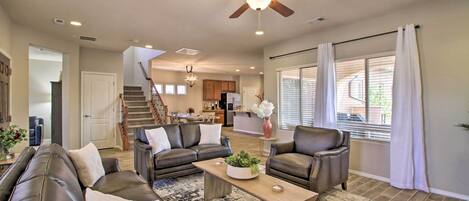 House (3 Bedrooms) | Interior