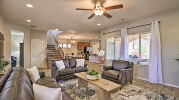House (3 Bedrooms) | Interior