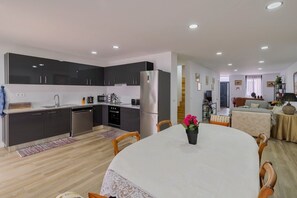 Interior - Ginjinha (Setúbal)