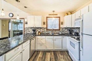 Private kitchen - Arrowhead Lake Cabin w/ Hot Tub & Fire Pit! (Pocono Lake)