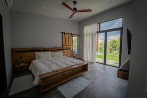 2 chambres, fer et planche à repasser, Wi-Fi, literie fournie