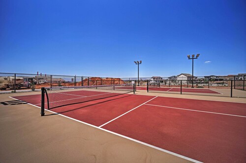 37 Mi to Zion: Family Escape w/ Pool Access!