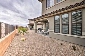 House (5 Bedrooms) | Interior - 37 Mi to Zion: Family Escape w/ Pool Access! (Washington)