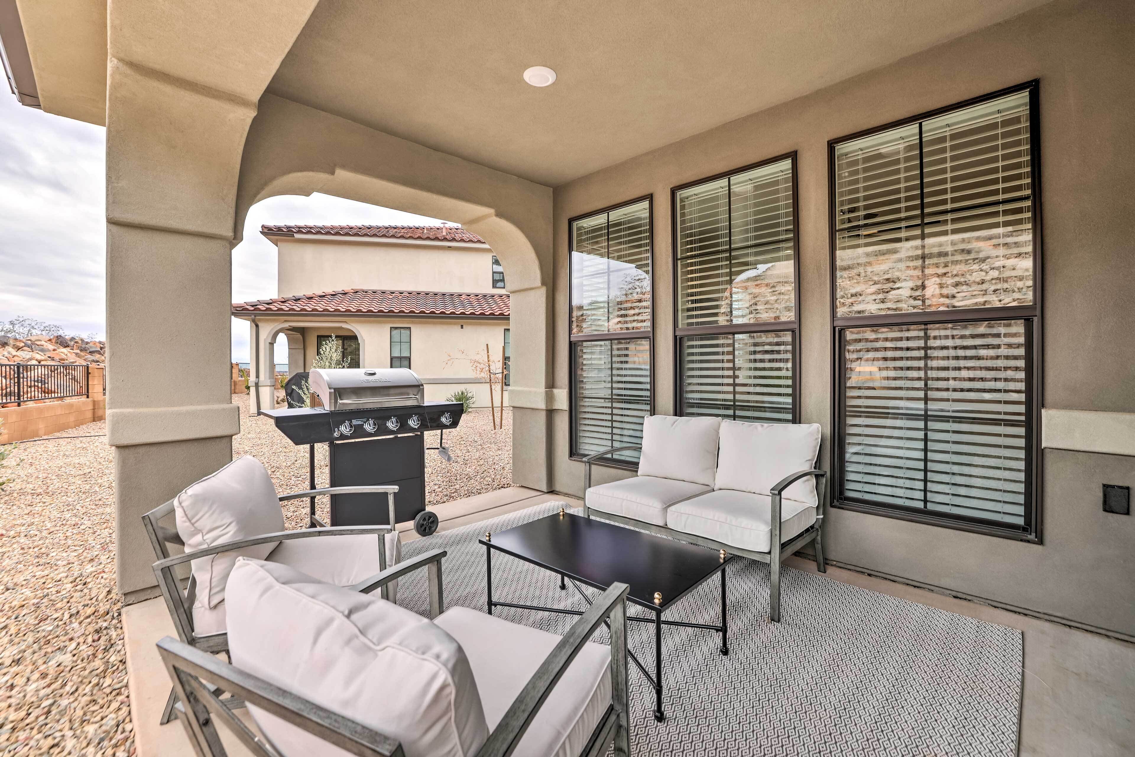 House (5 Bedrooms) | Interior