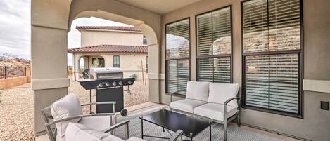 House (5 Bedrooms) | Interior