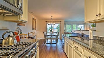 Apartemen (3 Bedrooms) | Interior