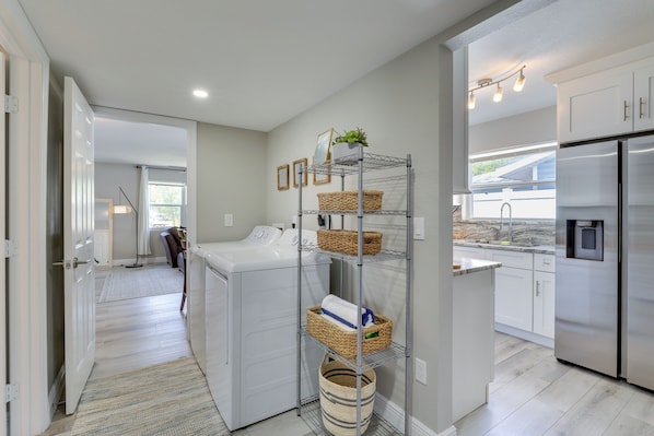 Apartment (2 Bedrooms) | Interior - Coastal Sarasota Condo: Minutes to Beach! (Sarasota)