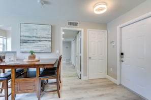 Apartemen (2 Bedrooms) | Interior