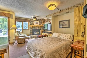Apartment (0 Bedroom) | Interior - Ski-in/ski-out Studio at Winter Park Base! (Winter Park)